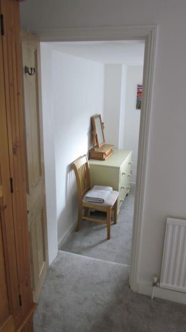 Welcoming Cottage In Chichester Near City Centre Zewnętrze zdjęcie